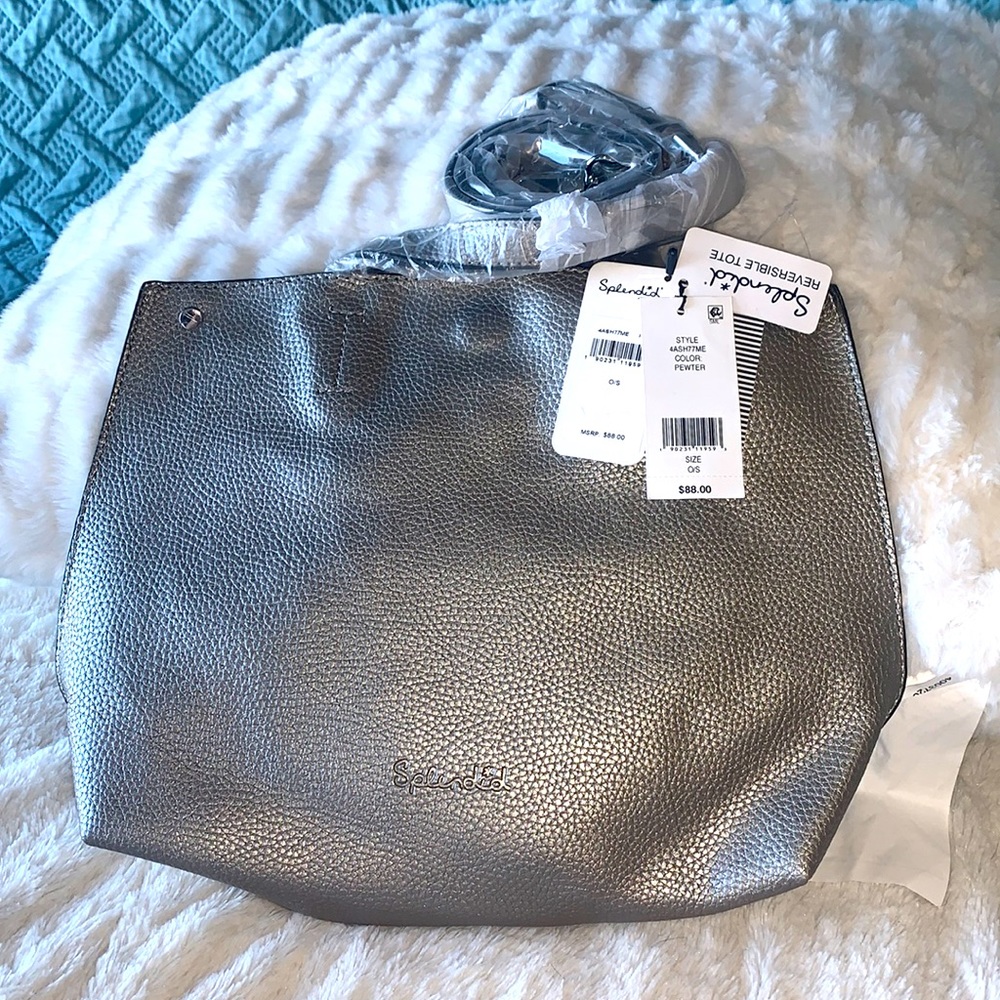 NWT Splendid Reversible Tote Pewter/blue& white inside magnetic closure - Picture 1 of 8